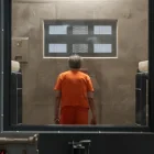 Desde el 10 de noviembre de 2025, el exvicepresidente Jorge Glas se encuentra en la Cárcel del Encuentro, ubicada en la cárcel de Santa Elena.