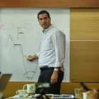 El ministro Luque ha sido una de las personas más cercanas al presidente Daniel Noboa.