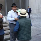 Leonidas Iza, presidente de la Ecuarunari, criticó los intentos de cancelación de partidos políticos en el CNE y culpó al Gobierno.