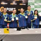 Con las medallas colgadas de sus cuellos, los andarines nacionales arribaron a Quito