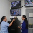 En colegios de Guayaquil desde hace varios años utilizan sistemas de monitoreo en sus áreas.