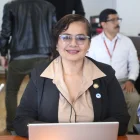 Sandra Figueroa cuestionó a su bancada por imponer decisiones y pidió respeto y acuerdos dentro del bloque.