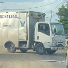 Referencial. Un vehículo de Medicina Legal permanece en Puerto Santa Ana tras la caída mortal de alias Frenillo, señalado como líder de la Mafia 18.