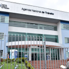 Las multas pendientes no impedirán la atención de solicitudes en las ventanillas y plataformas digitales de la institución.