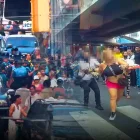 Agentes municipales fueron agredidos en operativo en La Bahía, informó el Municipio.