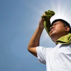 Referencial.La población enfrenta jornadas sofocantes mientras se mantiene la alerta meteorológica.