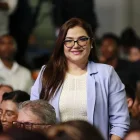 Annie Muñoz difunde comunicado tras su expulsión del bloque legislativo.