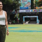 Fiorella Ycaza, esposa del alcalde de Guayaquil, Aquiles Álvarez, participó y promocionó la reinauguración de Plaza Guayarte, que se dio mientras él está preso en la cárcel.