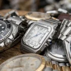Relojes falsos fueron decomisados por la Aduana en Guayaquil.