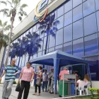 Personas reclaman por un alza en las planillas de luz.