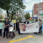Familiares de Luis Alarcón han realizado varis plantones en Quito para exigir justicia por le caso.