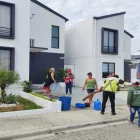 Ante la interrupción del servicio, tanqueros han llegado a urbanizaciones.