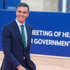 El presidente del Gobierno español, Pedro Sánchez, llega a una reunión informal de Jefes de Estado de la UE en Agia Napa, Chipre, el 23 de abril de 2026.