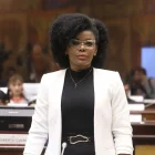 Paola Cabezas rechaza la Ley de Educación Financiera en la Asamblea: ¿ignorancia o estrategia política para mantener el electorado?