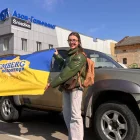 Yulia Múdrik (i), junto a Svitlana Nahorna-Hordiichuk (d), que fundó Lemberg Volunteers, que dedica tiempo y esfuerzo a apoyar a los soldados ucranianos.