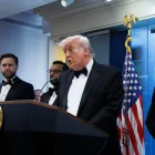 Donald Trump habla tras tiroteo en una cena.