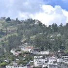 Conflicto. Uno de los principales problemas en el Ilaló es el avance inmobiliario, incluso sobre la altura permitida y en zonas de protección ecológica.