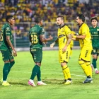 Darío Benedetto en un pasaje del partido ante Orense, el Pipa hizo el gol de Barcelona SC.