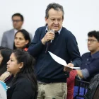 Gustavo Vallejo, dirigente del Partido Socialista Ecuatoriano (PSE), alerta de un plan para asfixiar la democracia y el sistema de partidos en Ecuador.
