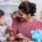 Especialistas coinciden en que enseñar finanzas en colegios es clave para formar ciudadanos responsables y evitar errores económicos comunes.