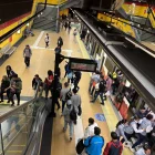 El Metro de Quito ajusta su operación temporalmente para garantizar seguridad y cumplimiento de restricciones.