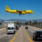 Avianca informó que pondrá a disposición su red de rutas y asientos disponibles para facilitar la continuidad de los viajes.