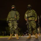 Ecuador activa el toque de queda nocturno desde las 23:00 del 3 de mayo de 2026.