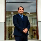 Daniel Villafuerte es gerente del Hotel del Parque. Es ingeniero en administración hotelera y turística.