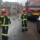 Equipos de respuesta llegaron hasta Nueva Aurora, en Guamaní, tras el desbordamiento de una quebrada.
