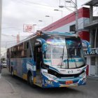 El transporte urbano mantiene un costo del pasaje en 0.40 centavos, sin embargo, se advierte de una posible alza