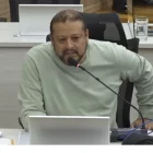 Diego Garrido, concejal del movimiento de Gustavo Larrea, preside la Mesa de Movilidad. No vota con la oposición ni con la fiscalización a la alcaldía de Quito.