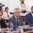 Ministros de Perú asistiendo a la Comisión de Defensa del Congreso de Perú para explicar el polémico proceso de compra de una flota de aviones, este lunes en Lima (Perú).