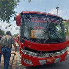 El incremento de la tarifa del pasaje urbano en Cuenca vuelve al debate.