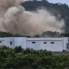 Captura de video optimizada de la humareda provocada por detonaciones en la vía a Salitre