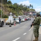 El gobierno de Ecuador baja la tasa de seguridad al 75.