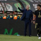 El seleccionador mexicano Javier Aguirre pone mano dura al Tri.