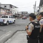 Referencial.Agentes de la Policía Nacional resguardan la zona tras el incidente con explosivos en Guayaquil