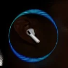 Se estima que este nuevo modelo de AirPods llegue en 2026, mismos que podrían llamarse AirPods Pro 3