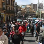 Integrantes del Magisterio Urbano se manifiestan contra las políticas económicas del Gobierno, en La Paz (Bolivia).