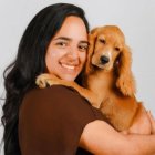Yailin Proaño desconoce el paradero y la situación de su perro Capuccino, al menos desde el 21 de abril de 2026.