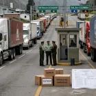 La persistencia de aranceles y la denominada "tasa de seguridad" generan cuellos de botella en la frontera colombo-ecuatoriana