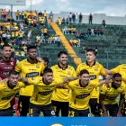 Jugadores de Barcelona previo al partido contra Insutec.