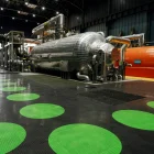 Esta fotografía muestra la sala de turbinas de la central nuclear de Almaraz, en el oeste de España, el 23 de abril de 2026.