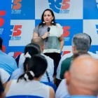Gabriela Rivadeneira es la presidenta del movimiento Revolución Ciudadana.
