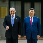 El presidente de los Estados Unidos, Donald J. Trump (d), junto al presidente chino, Xi Jinping (i), en Zhongnanhai, Pekín.