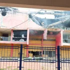El humo que salió desde la infraestructura del centro comercial generó alarma en el sector.