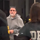 Captura de video de Alex Saab escoltado por agentes de la DEA a su llegada este sábado 16 de mayo, al aeropuerto de Opa-locka, en el condado de Miami-Dade (EE.UU.)