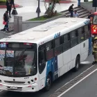 La emergencia en el bus de transporte urbano ocurrió en la avenida Francisco de Orellana, a la altura de la calle José Santiago Castillo.