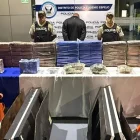 Según las investigaciones preliminares, la droga tenía como destino Perú, donde cada paquete alcanzaría un valor aproximado de 1.200 dólares.