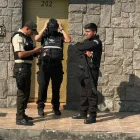 Policía y agentes de Segura EP atendieron el reporte por bullicio en una vivienda.